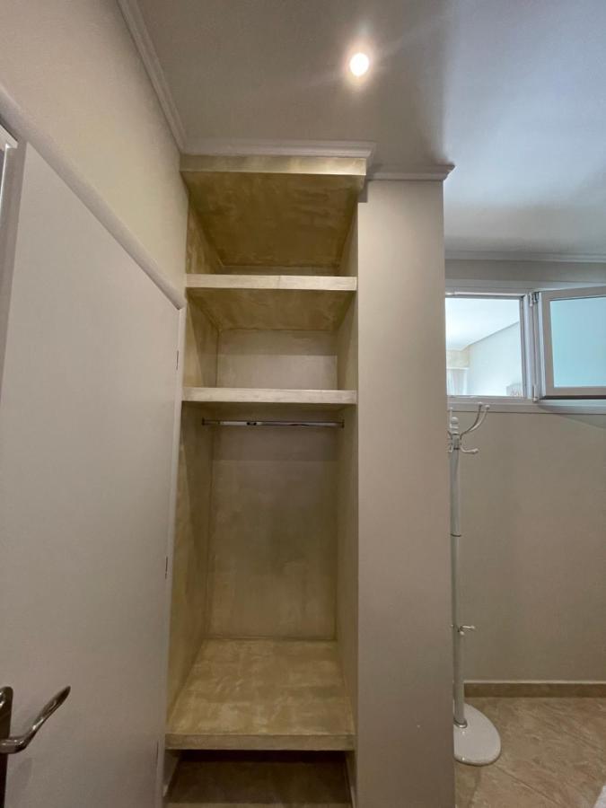 Leonora'S Apartment Принос Екстериор снимка